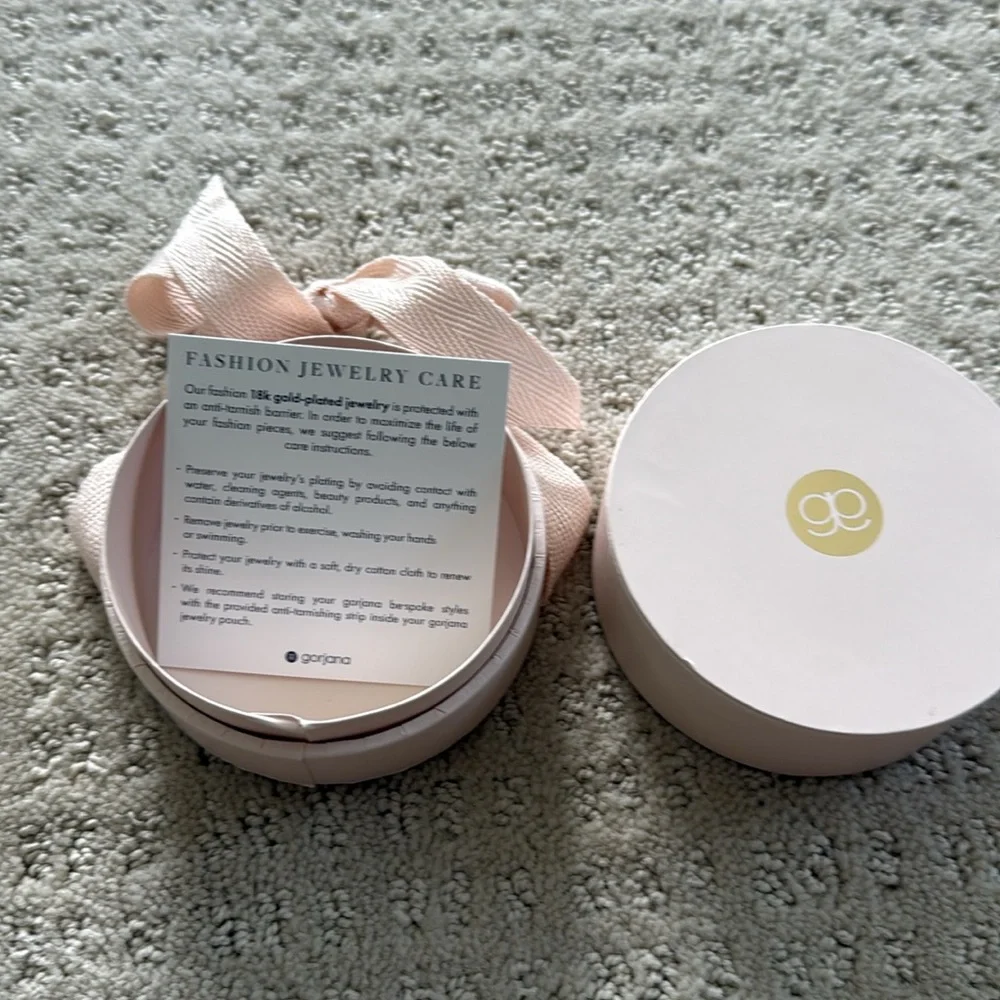 Gorjana star crescent moon earrings with gift box, jewelry pouch bag, gift bag - Picture 6 of 7